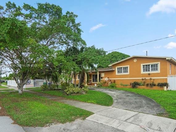 811 NW 196th Terrace, sold in Norwood 4th, Miami Gardens, FL