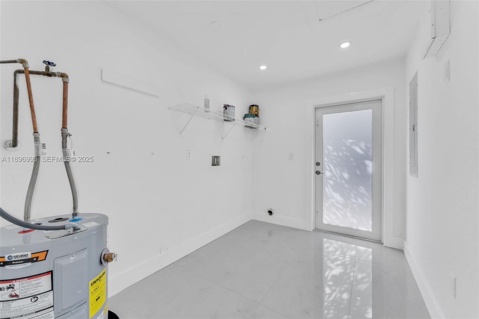 7690 NW 17th Place, Miami, FL 33147 photo 12