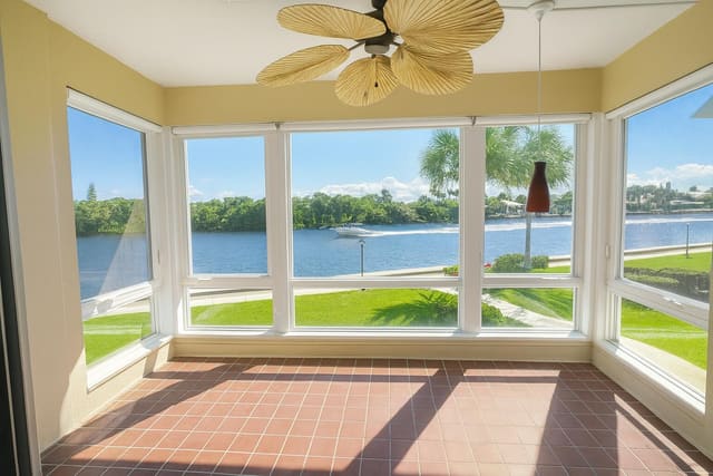 8 Colonial Club Drive 205, Boynton Beach, FL 33435