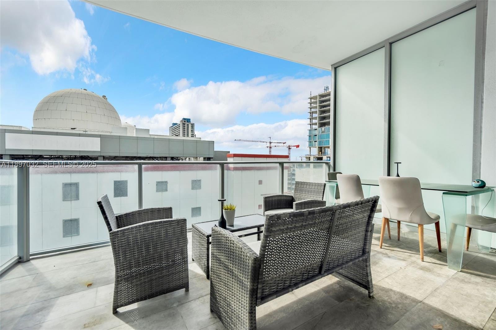 851 NE 1st Avenue 806, Miami, FL 33132 photo 13