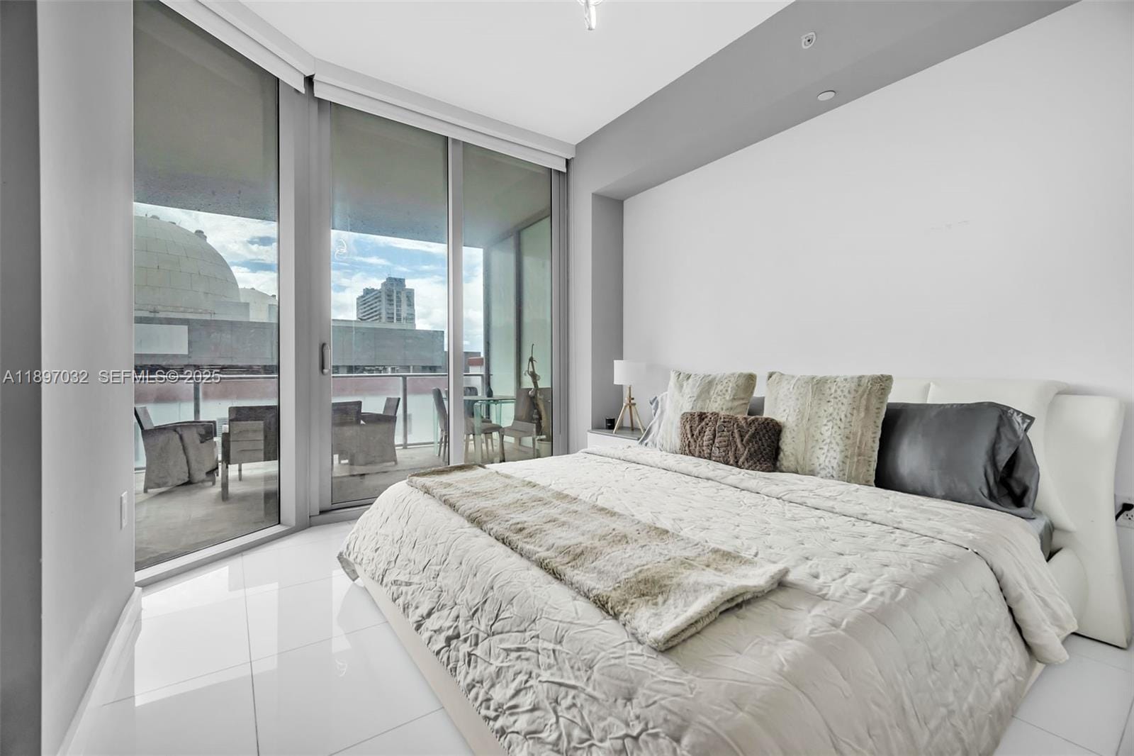 851 NE 1st Avenue 806, Miami, FL 33132 photo 19