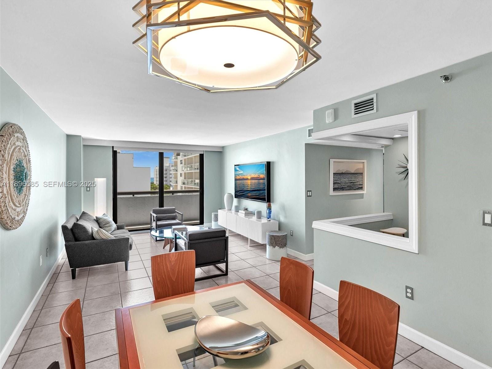 1775 Washington Avenue 8B — photo 5