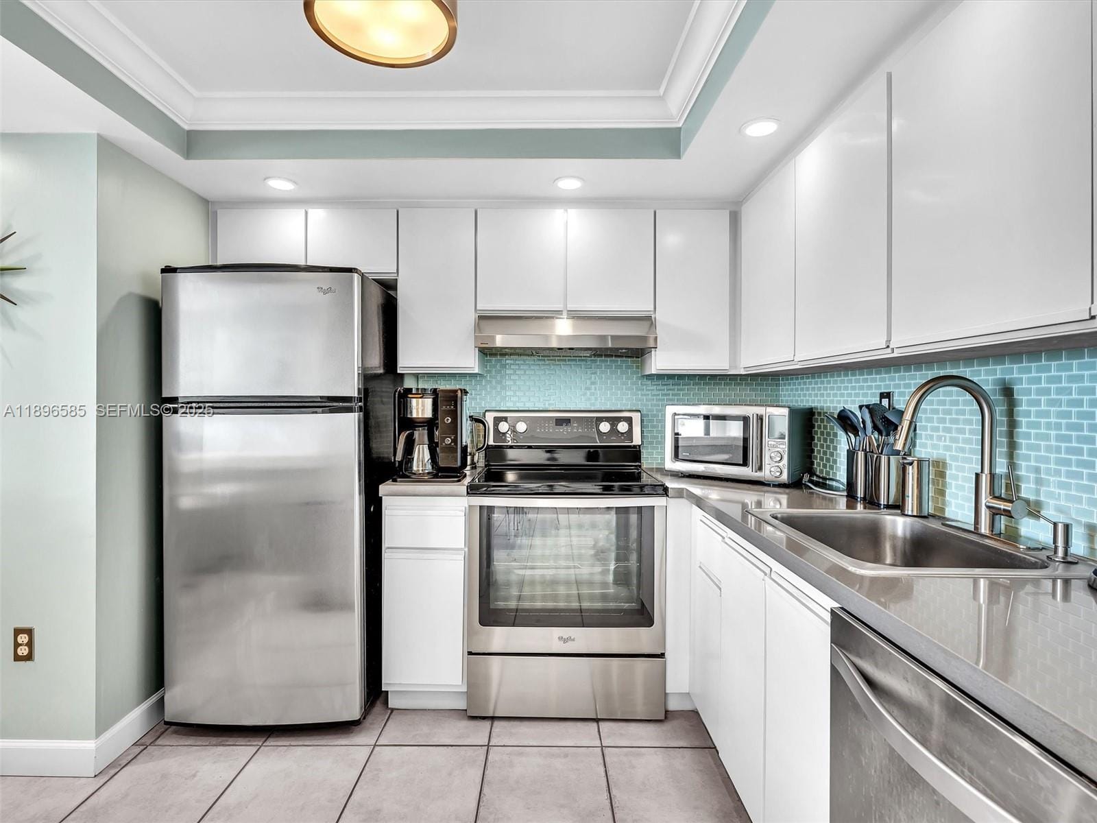 1775 Washington Avenue 8B — photo 7