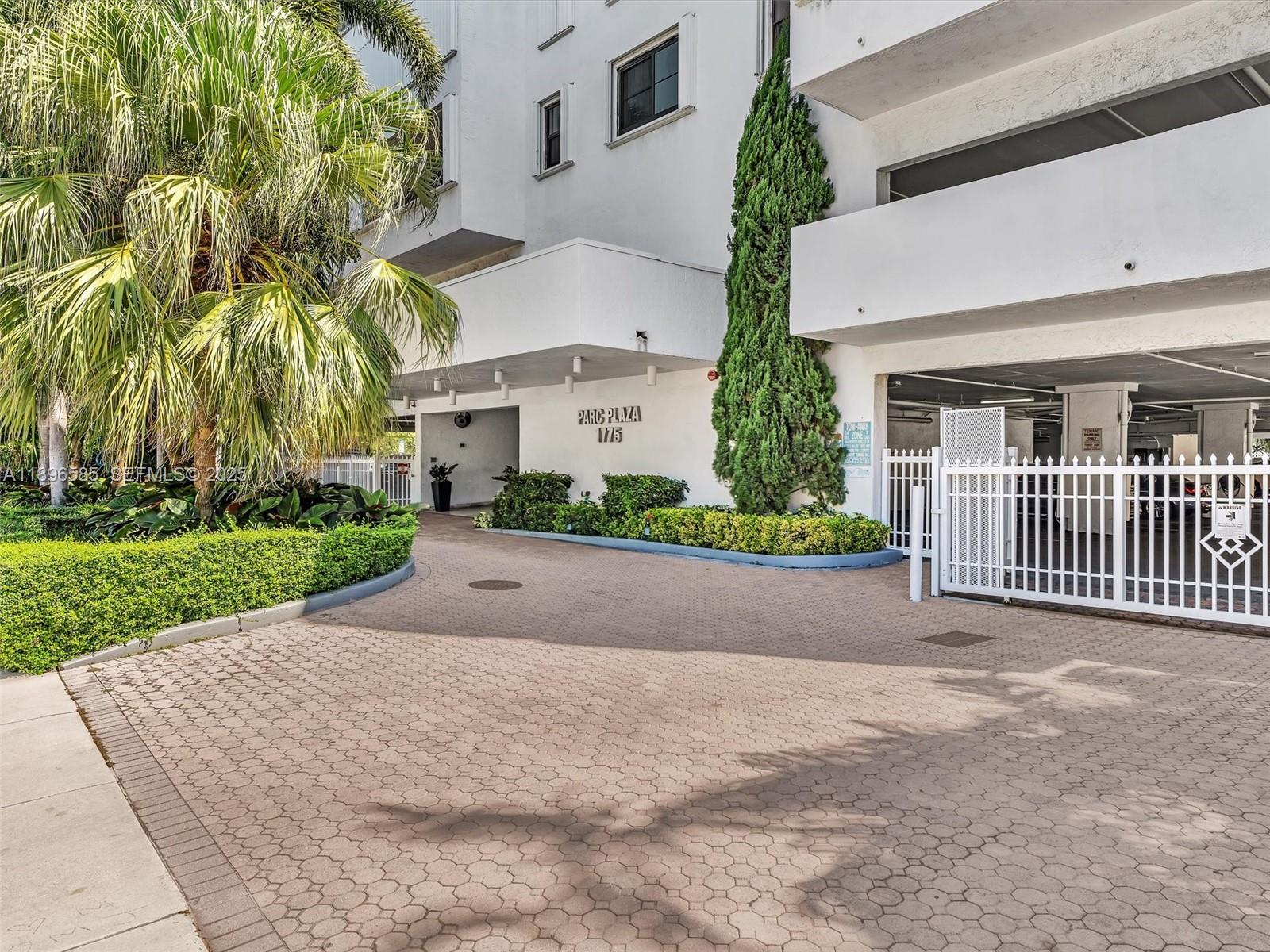 1775 Washington Avenue 8B, Miami Beach, FL 33139, Miami Beach
