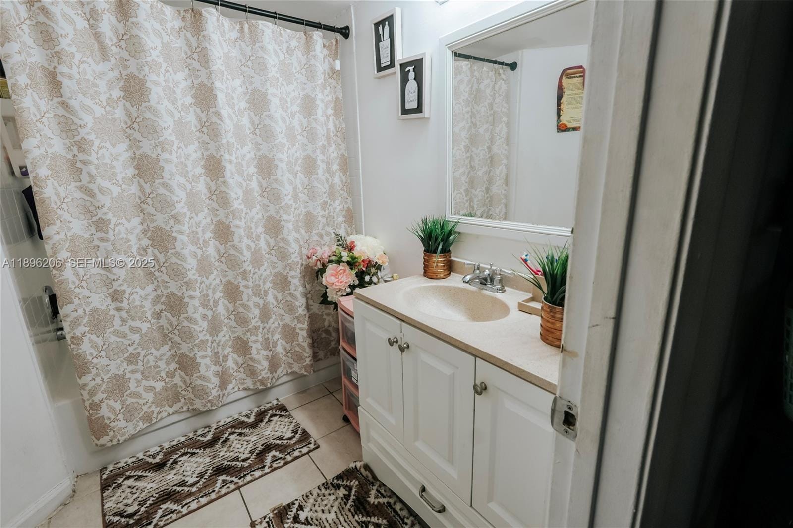 216 Lake Pointe Drive 128 — photo 12