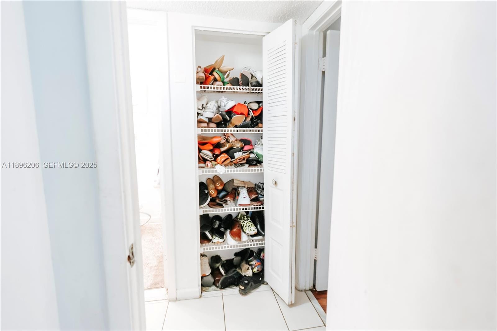 216 Lake Pointe Drive 128, Oakland Park, FL 33309 photo 17