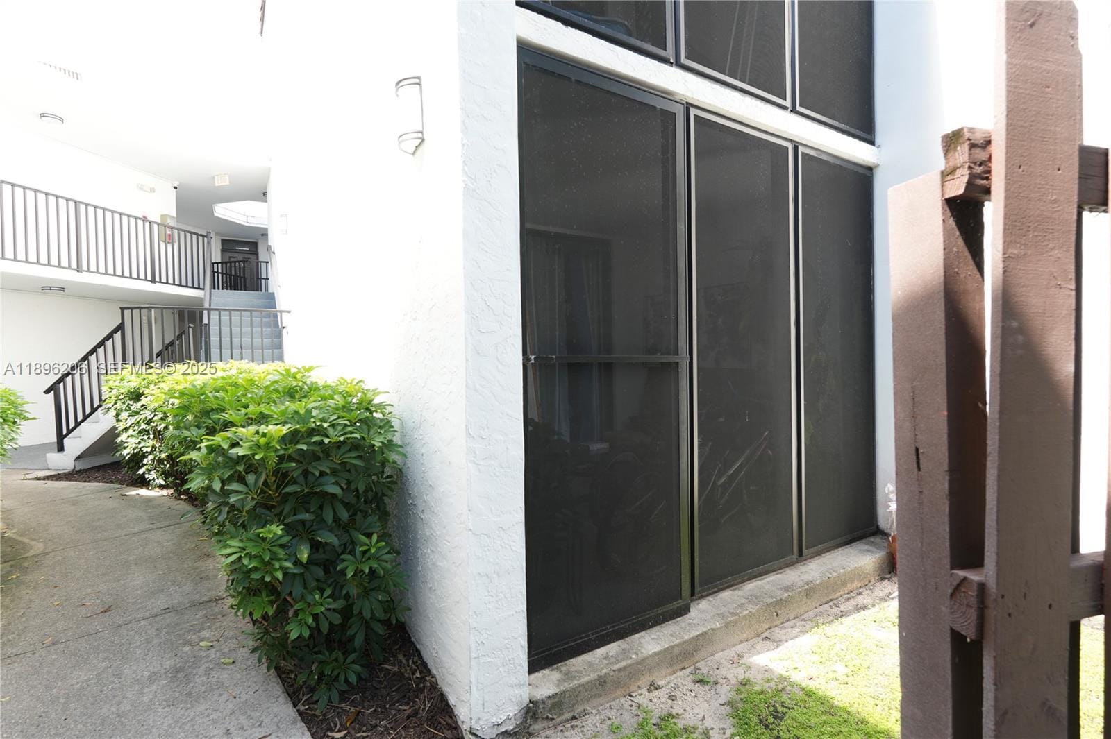 216 Lake Pointe Drive 128, Oakland Park, FL 33309 photo 19