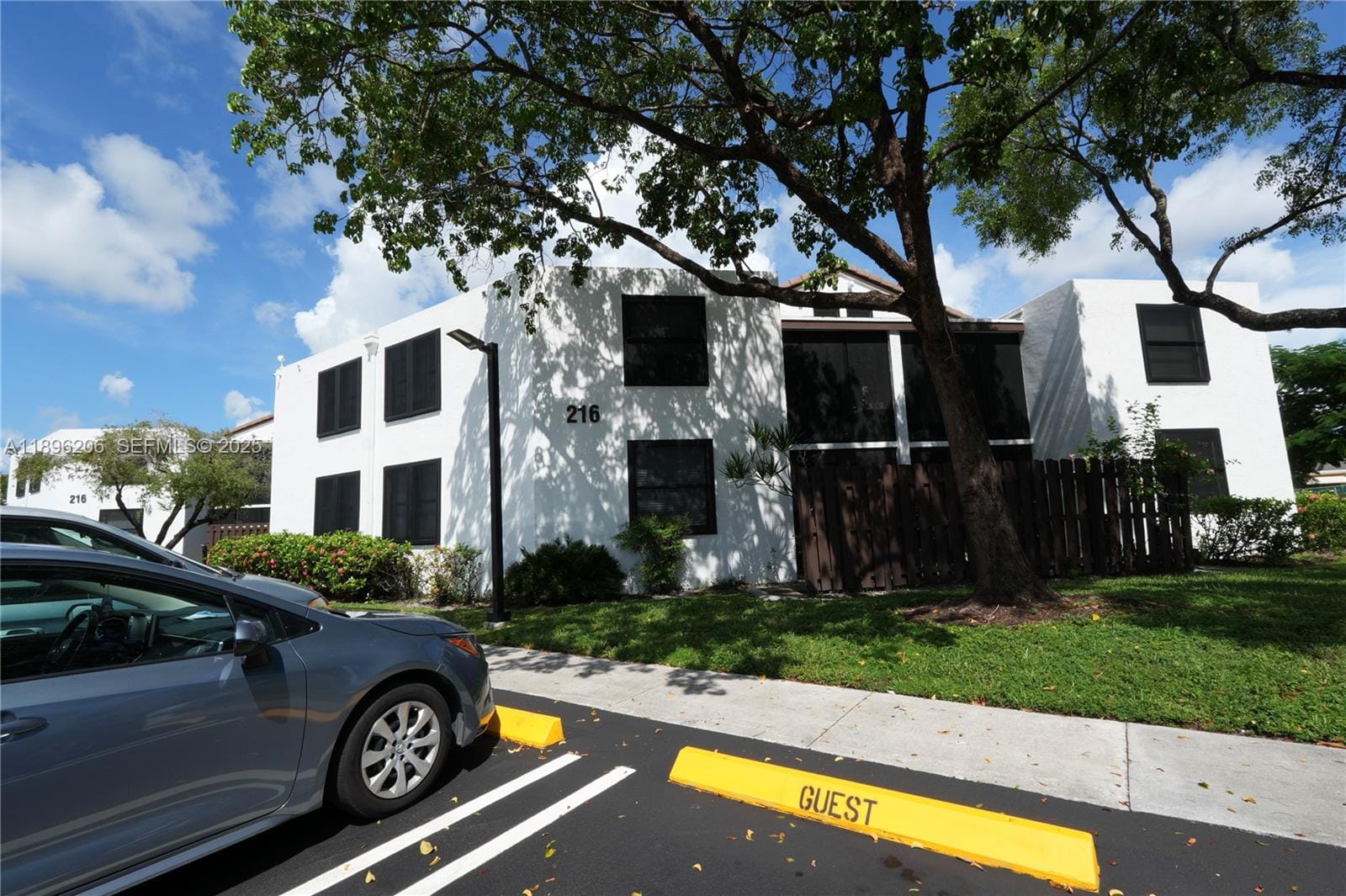 216 Lake Pointe Drive 128, Oakland Park, FL 33309 photo 24