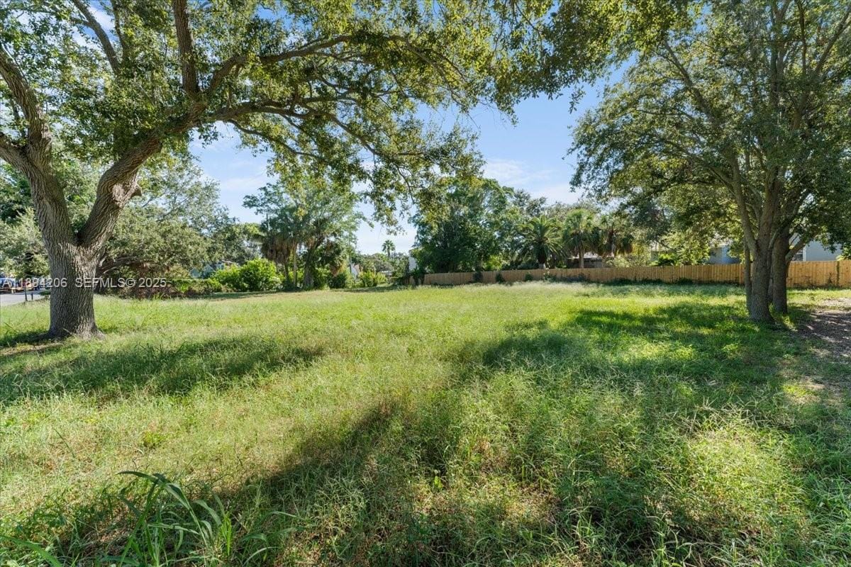 2207 54th Street S, St. Petersburg, FL 33707 photo 13