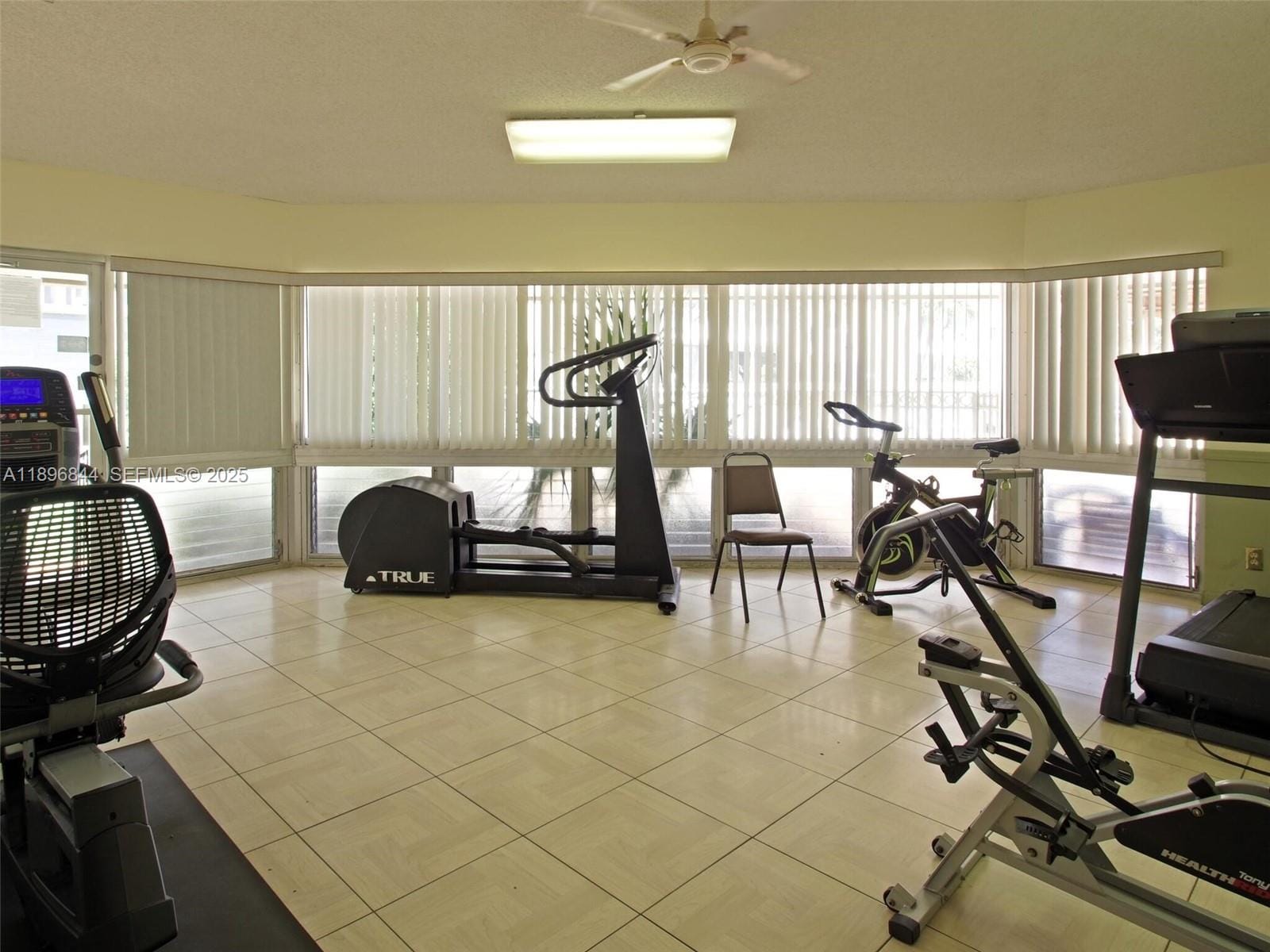 420 NE 12th Avenue 401, Hallandale Beach, FL 33009 photo 29