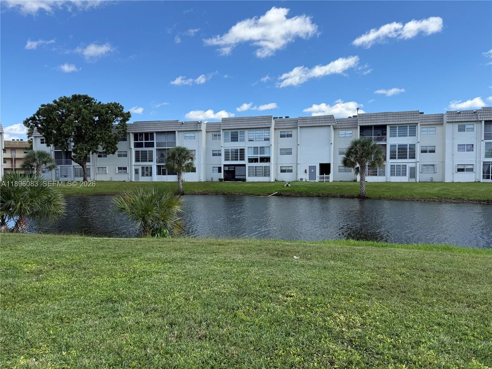 8450 Sunrise Lakes Boulevard 111 — photo 5