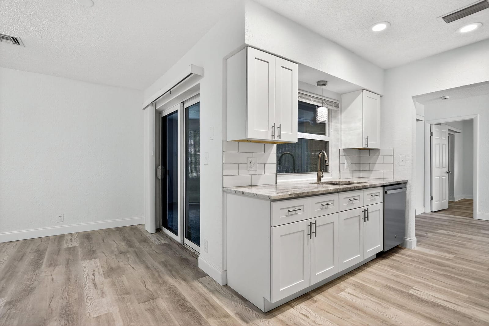 7003 NW 92nd Avenue, Tamarac, FL 33321 photo 11