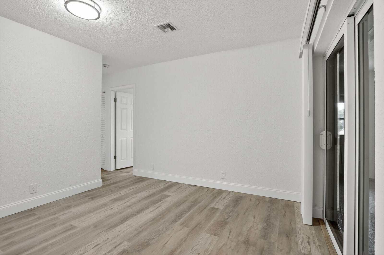 7003 NW 92nd Avenue, Tamarac, FL 33321 photo 20