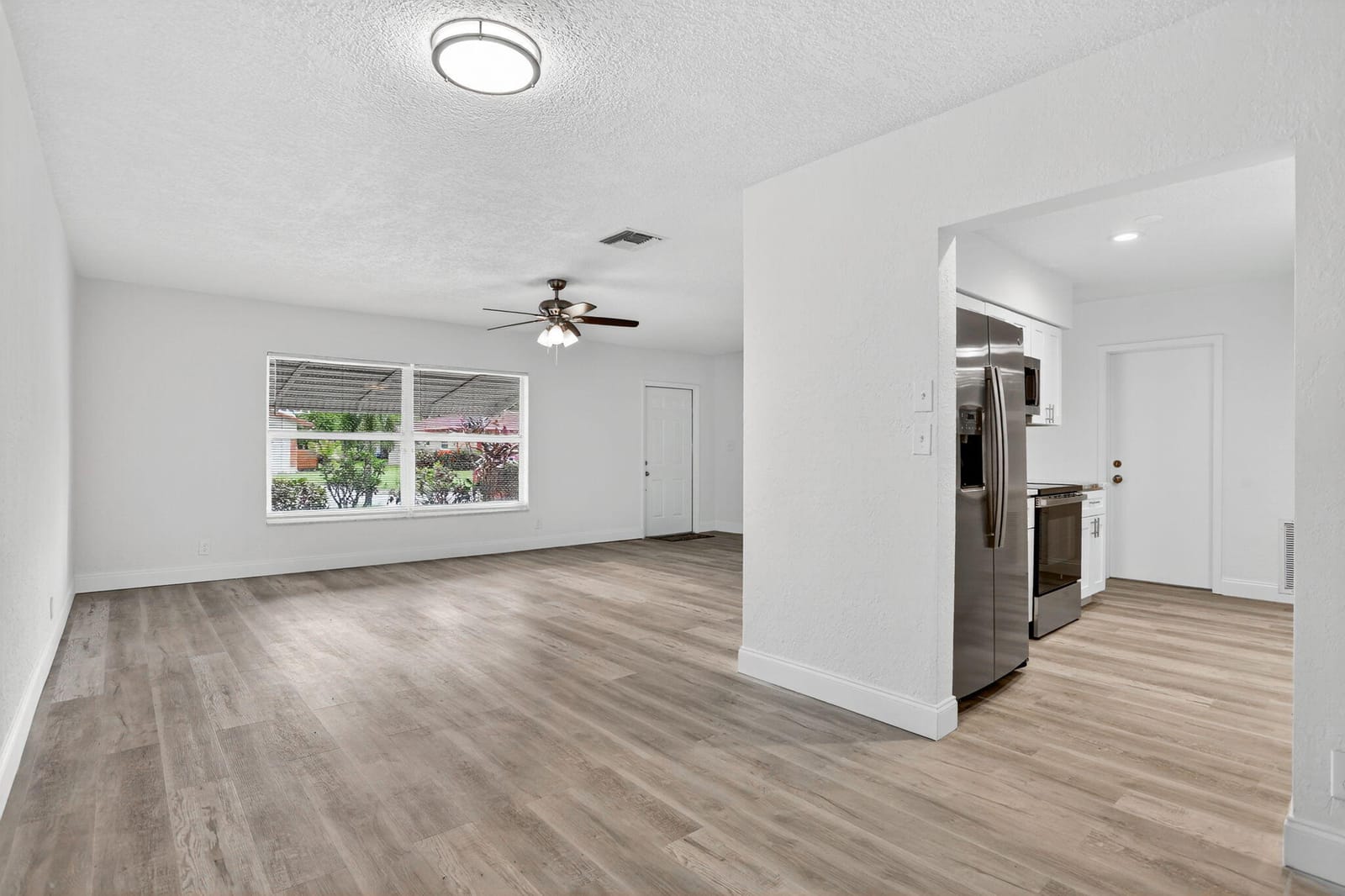 7003 NW 92nd Avenue, Tamarac, FL 33321 photo 9