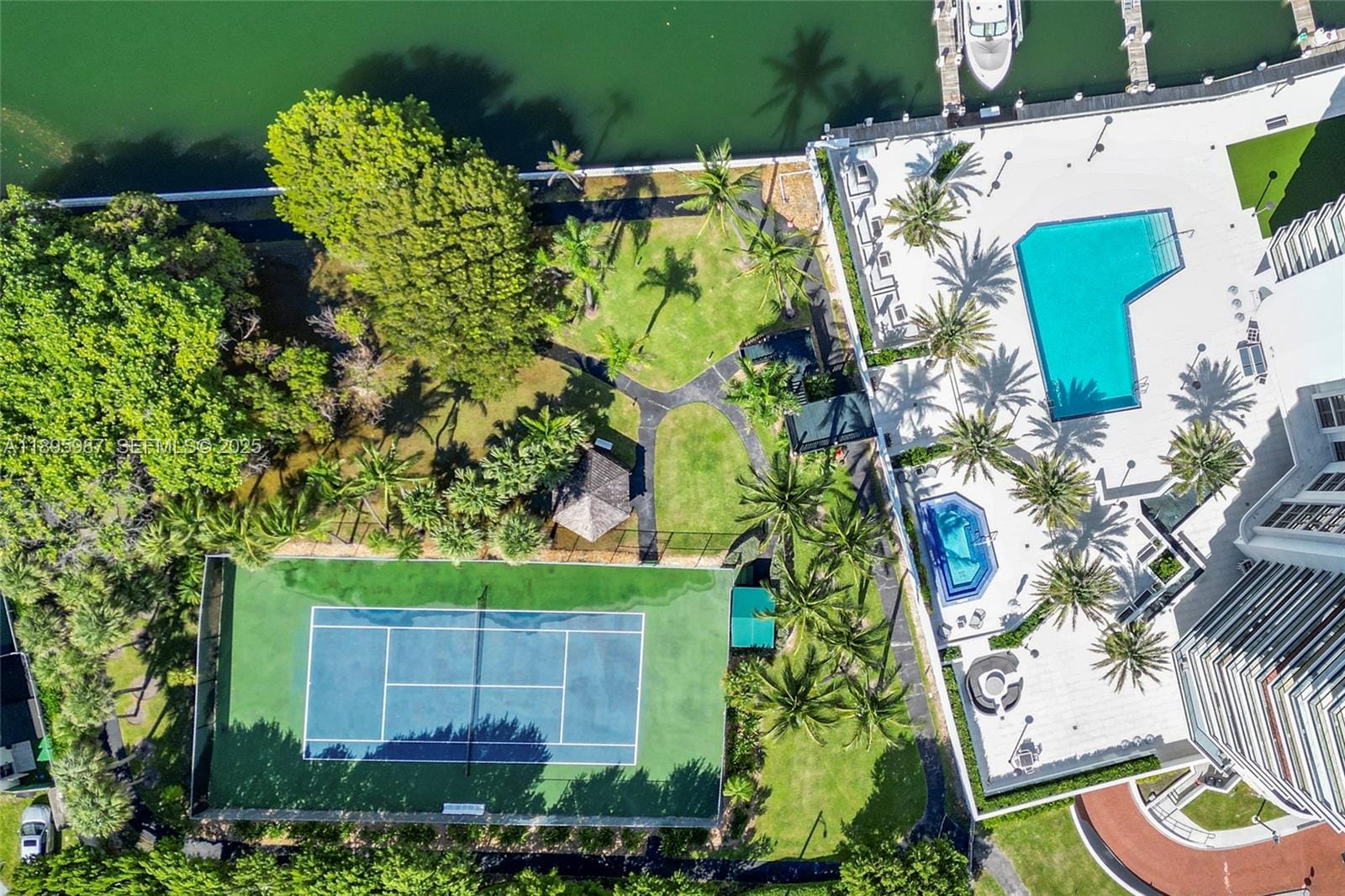 5500 Collins Avenue 1104, Miami Beach, FL 33140 photo 17