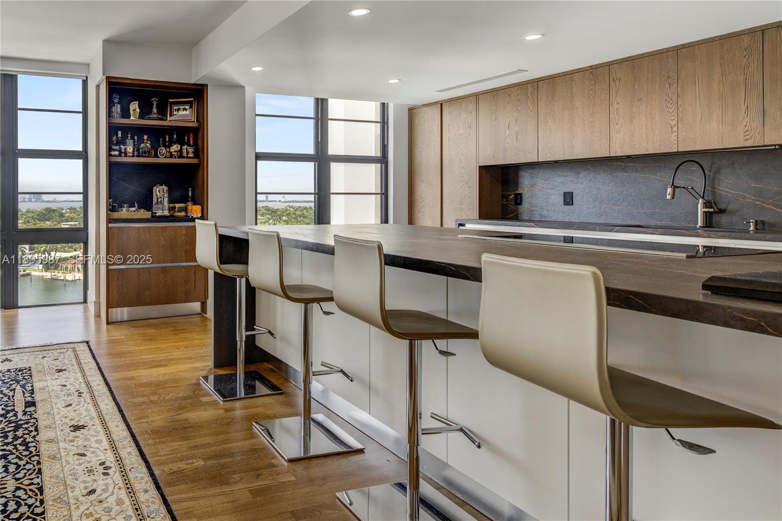 5500 Collins Avenue 1104, Miami Beach, FL 33140 photo 10