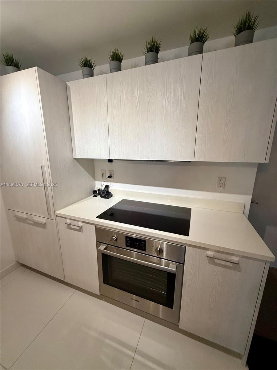 501 NE 31st Street 602 — photo 4