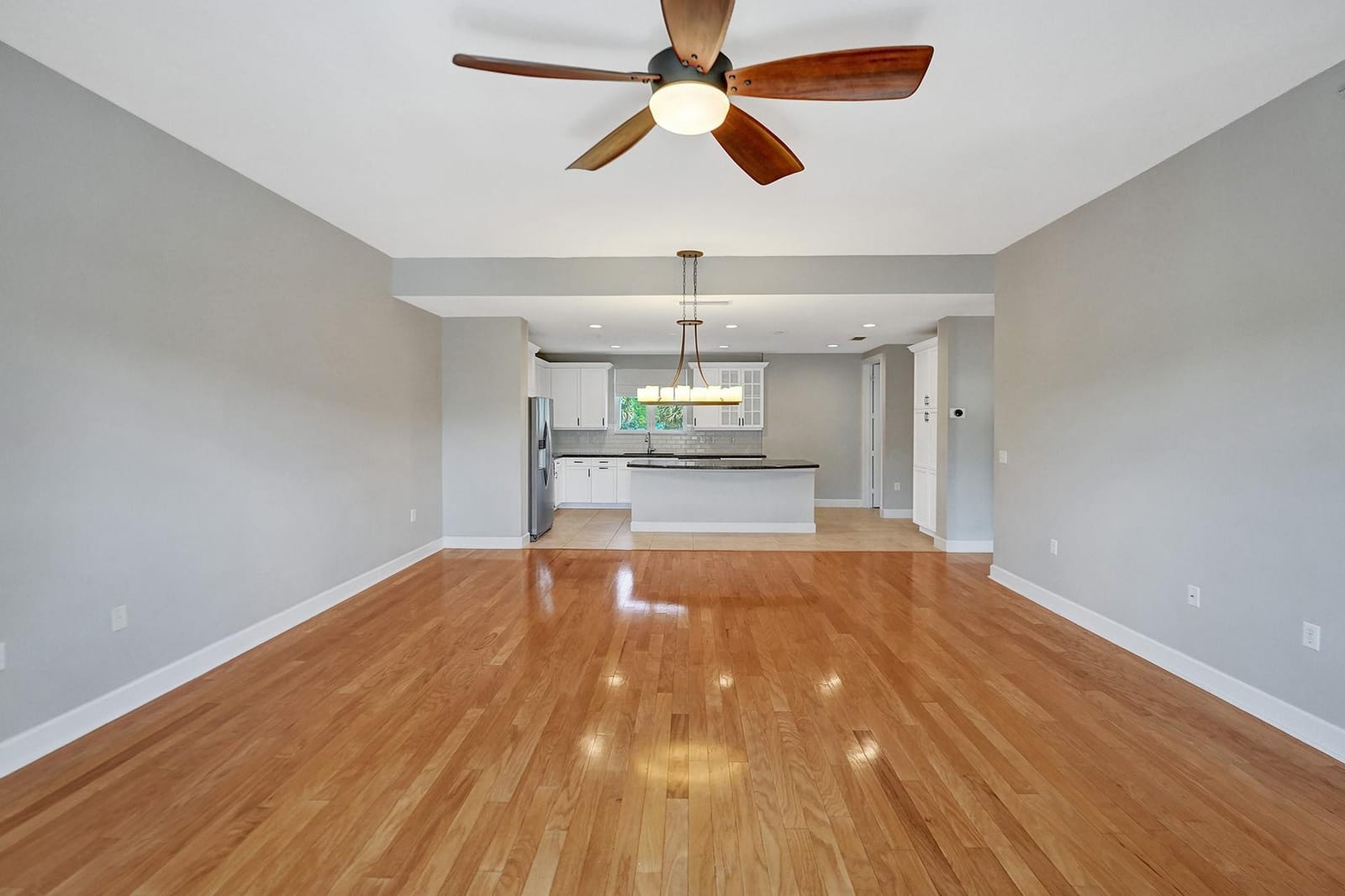 1861 Coral Heights Boulevard 502 — photo 12
