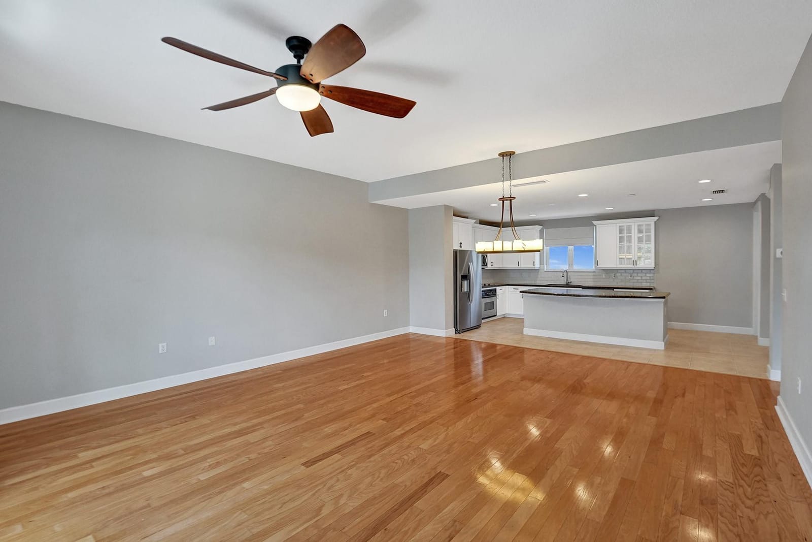 1861 Coral Heights Boulevard 502, Oakland Park, FL 33308 photo 13