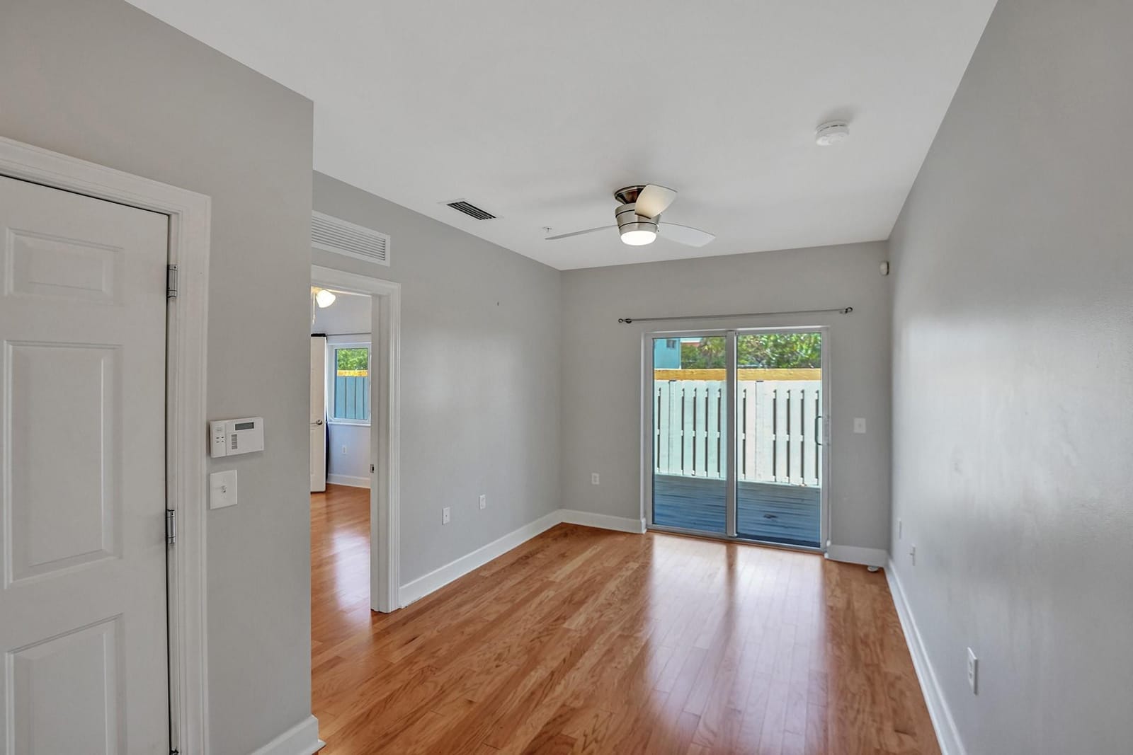 1861 Coral Heights Boulevard 502, Oakland Park, FL 33308 photo 20