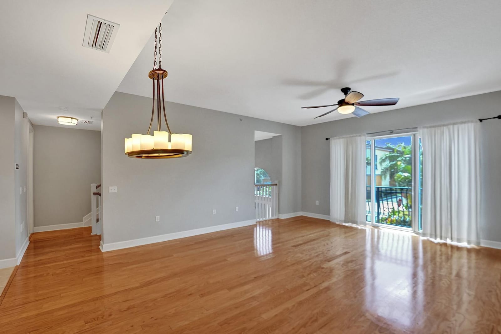 1861 Coral Heights Boulevard 502 — photo 10