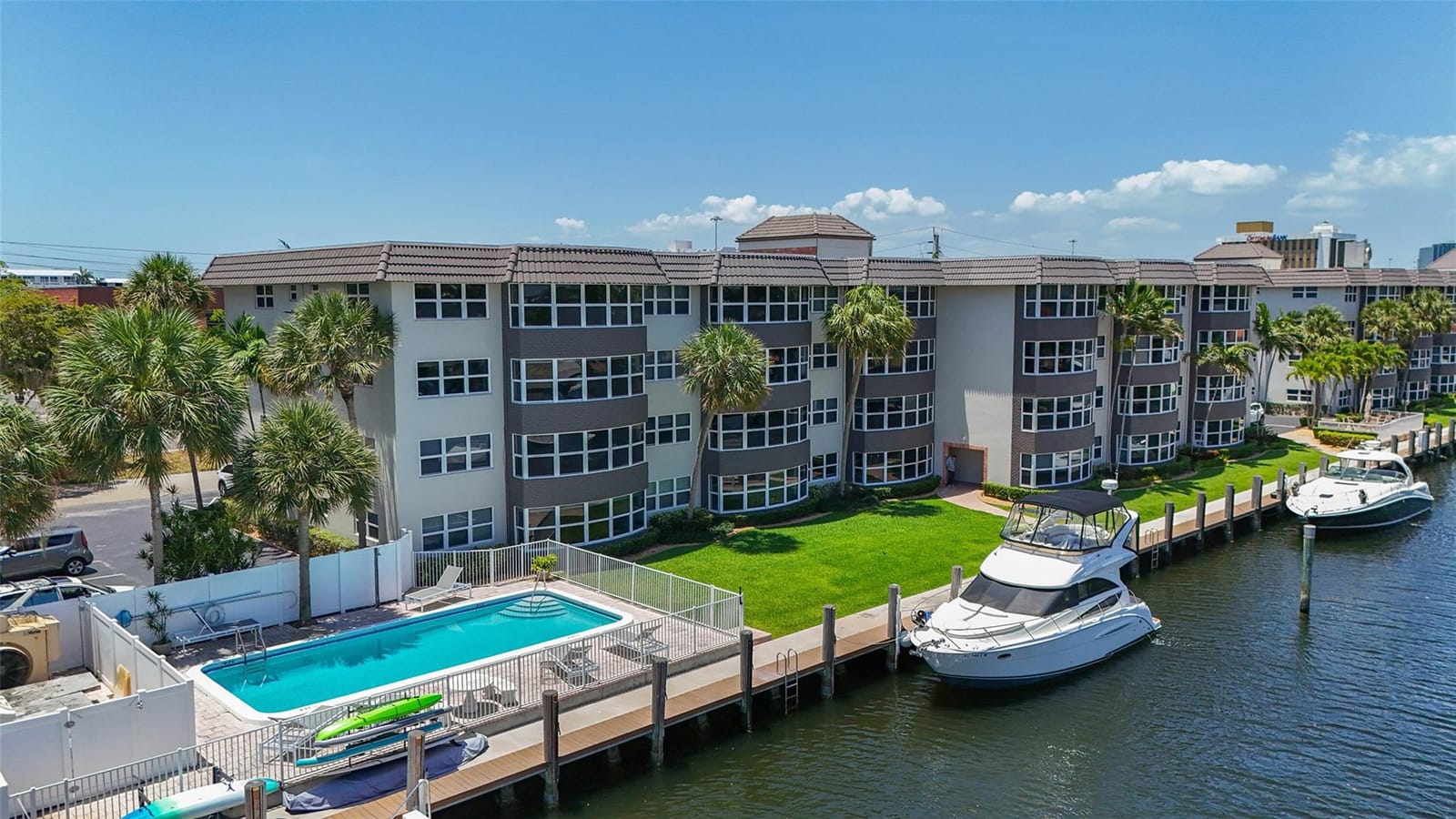 3121 NE 51 Street 406E, Fort Lauderdale, FL 33308
