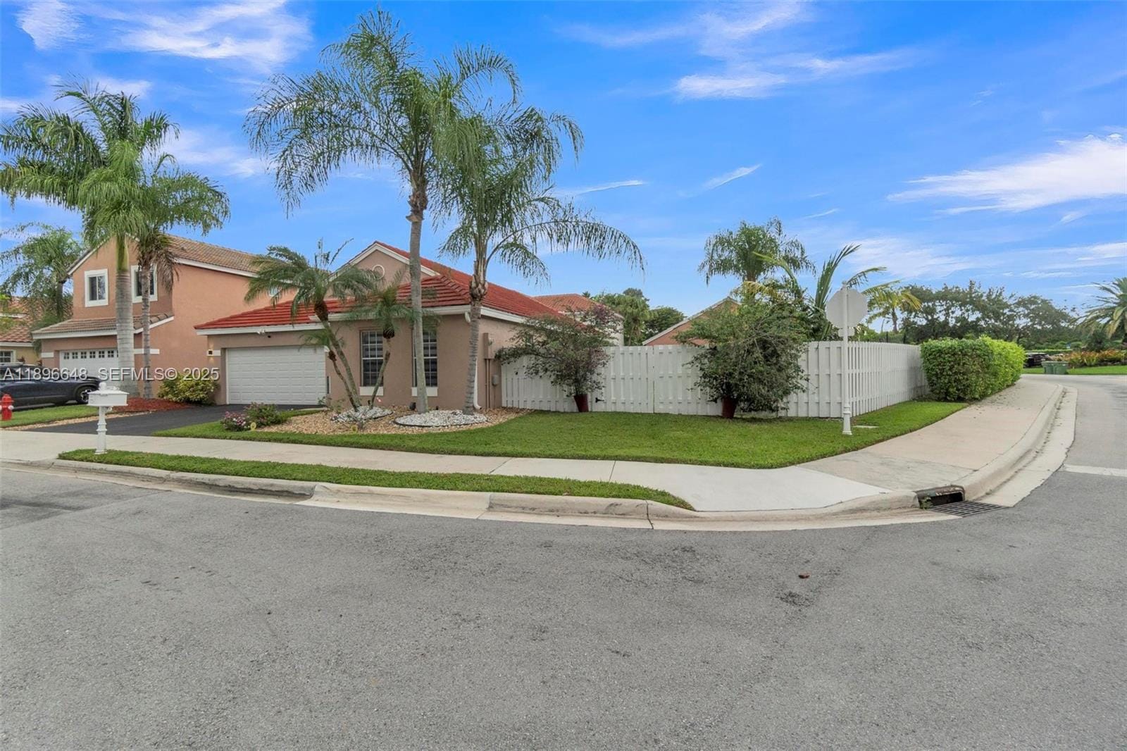 362 Bridgeton Road, Weston, FL 33326 photo 4
