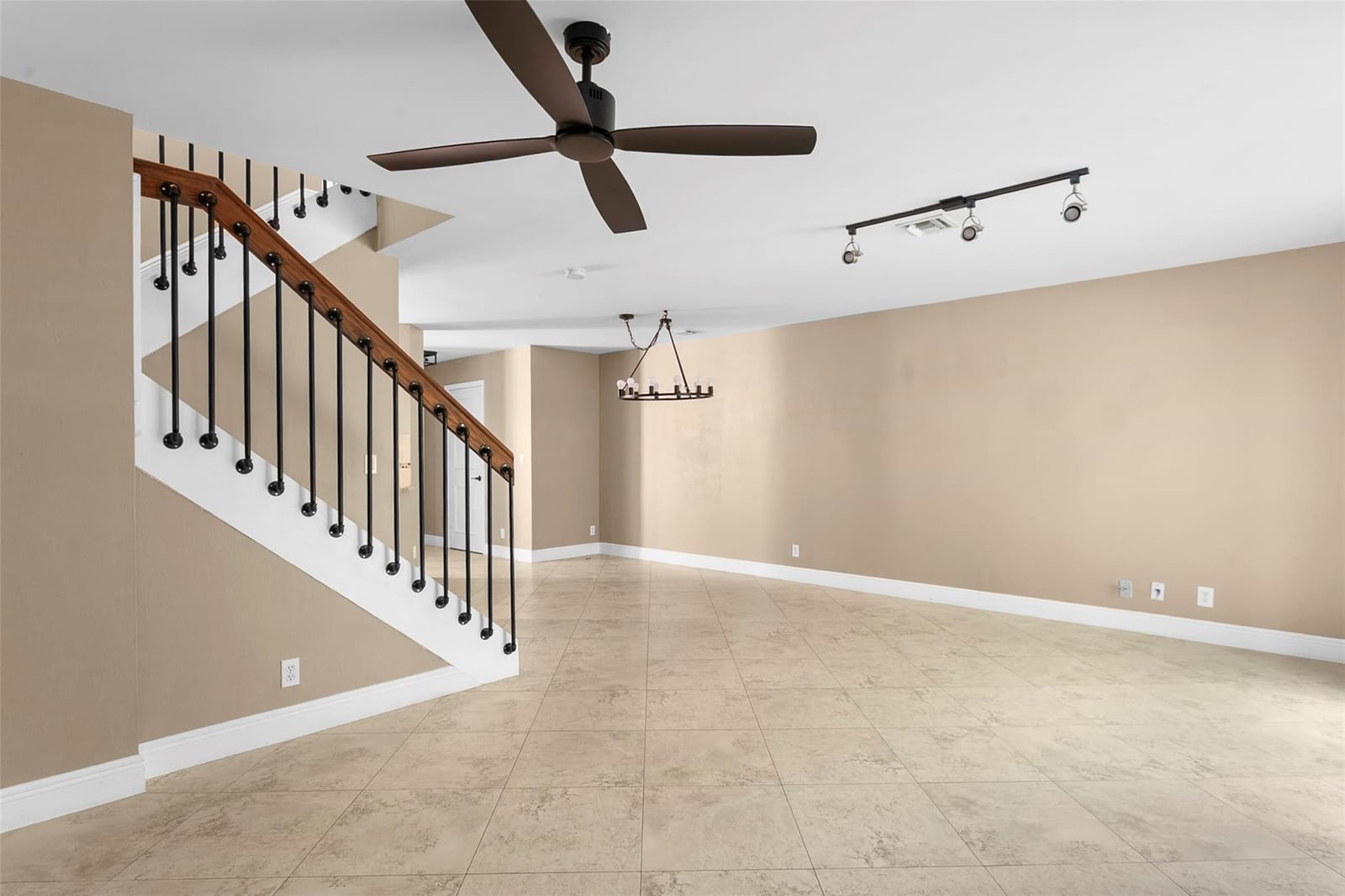 1431 SW 48th Terrace 1431 — photo 9