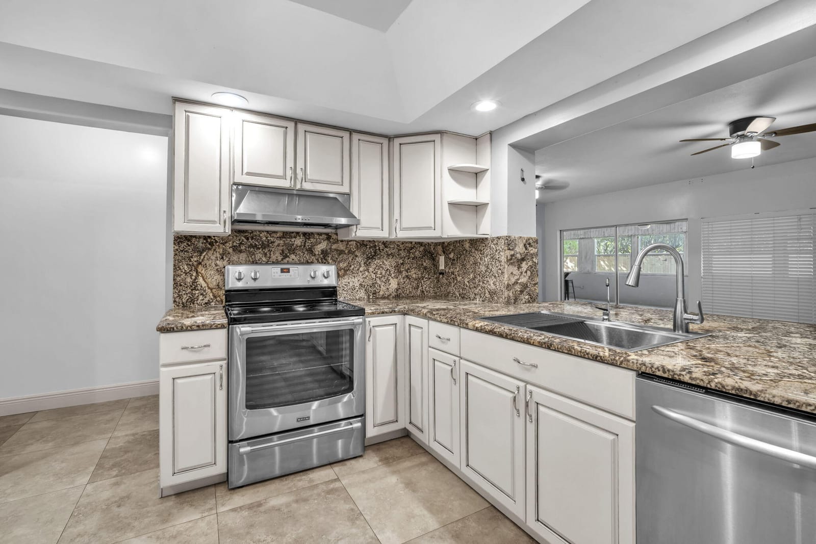 15225 SW 235th Street — photo 9