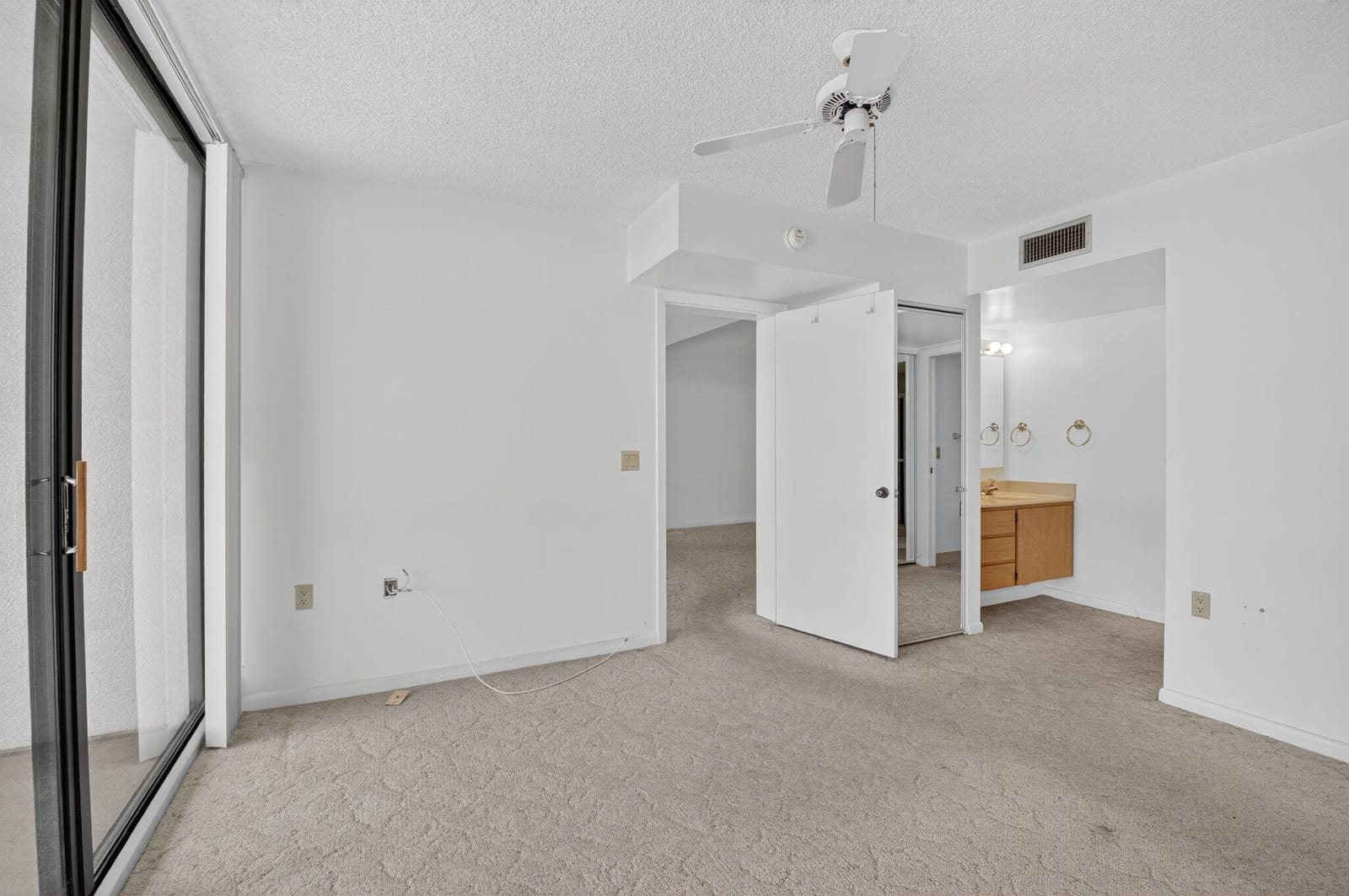 6193 Balboa Circle 403, Boca Raton, FL 33433 photo 11