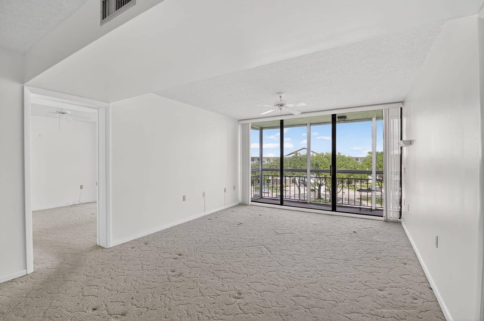 6193 Balboa Circle 403, Boca Raton, FL 33433 photo 5
