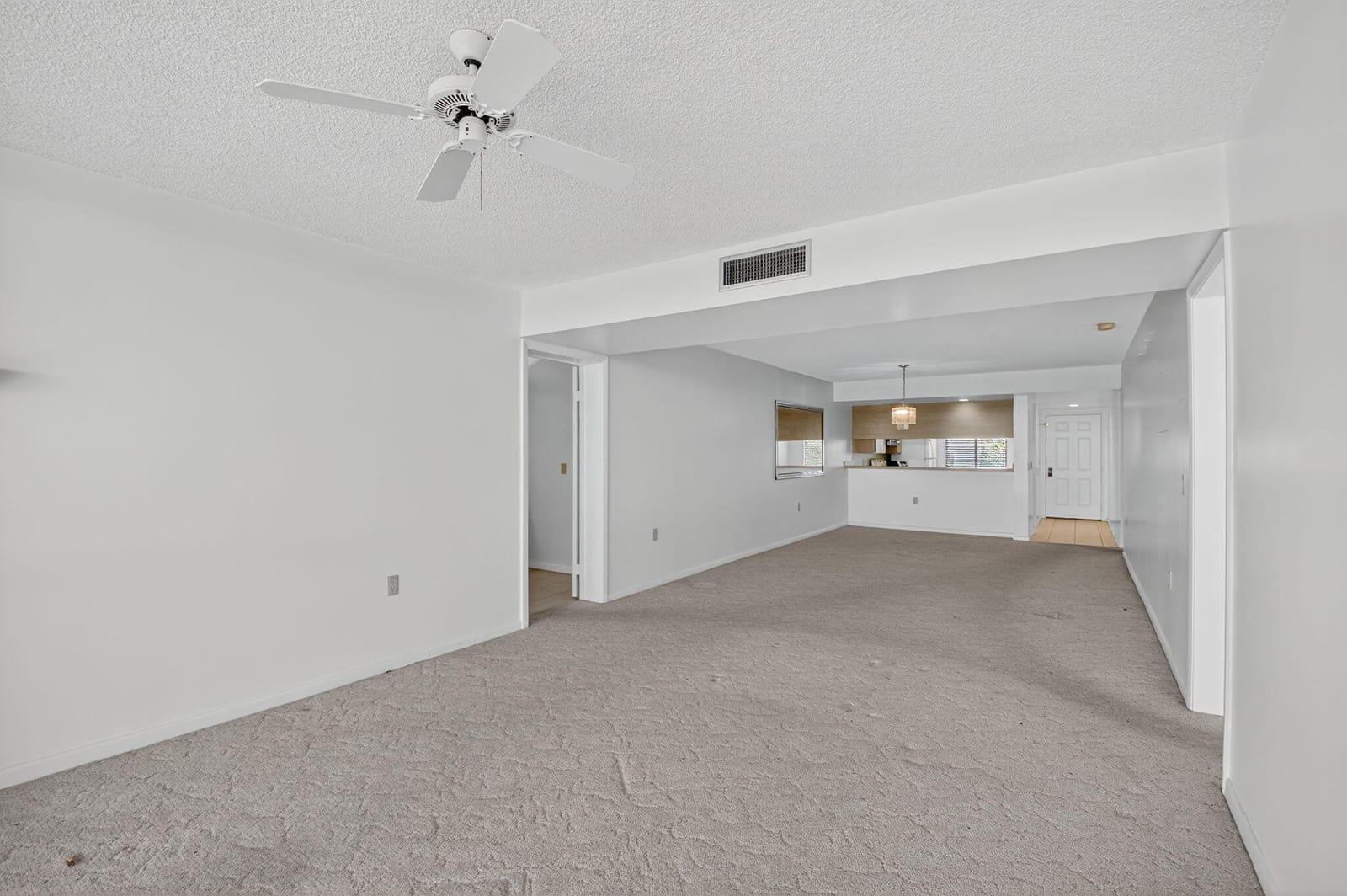 6193 Balboa Circle 403, Boca Raton, FL 33433 photo 7