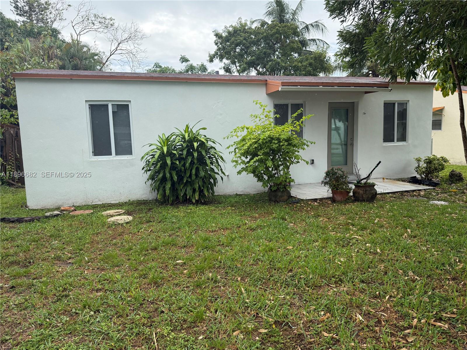2534 Mckinley Street, Hollywood, FL 33020, Hollywood