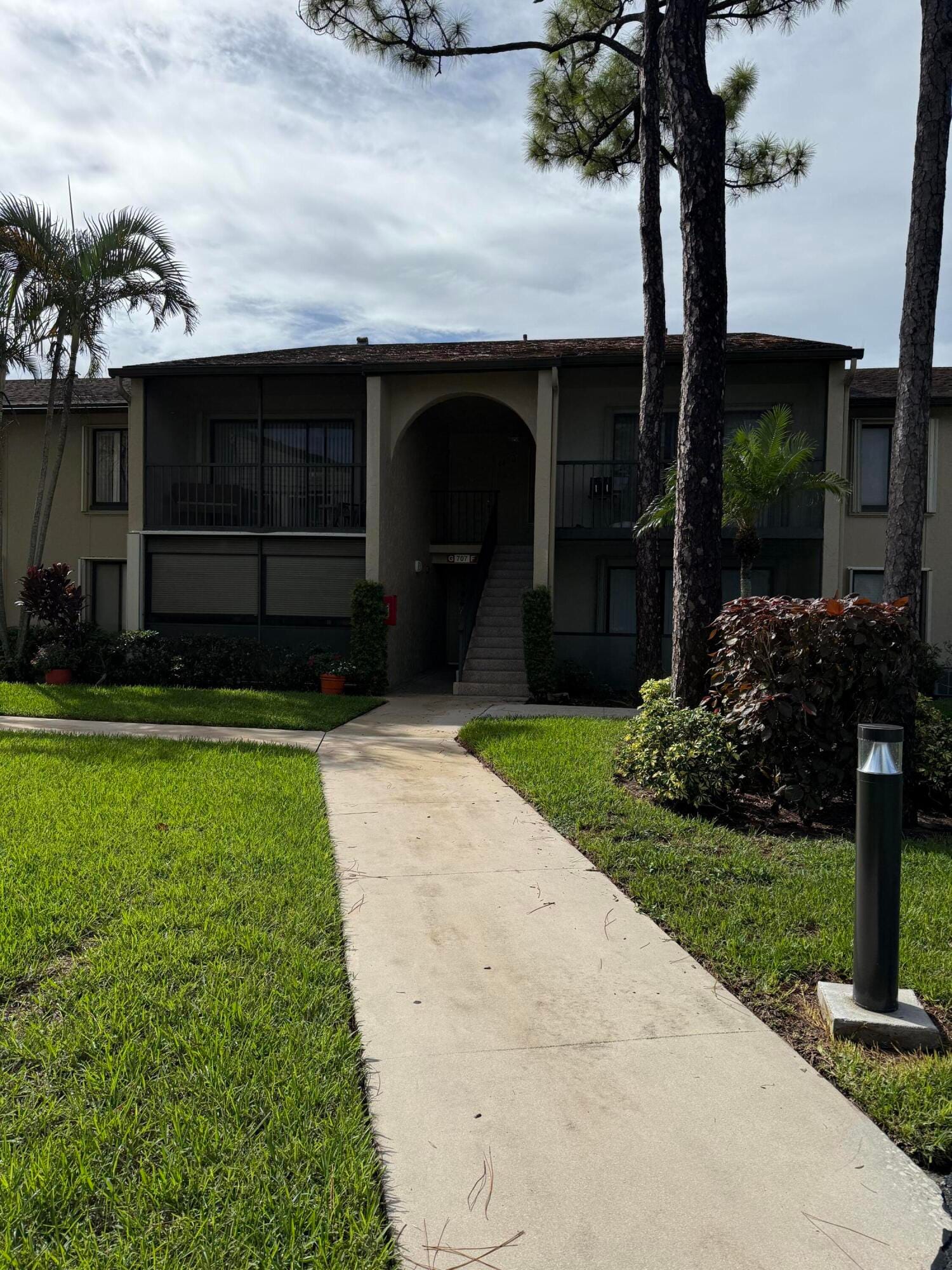 707 Sunny Pine Way F2, Greenacres, FL 33415