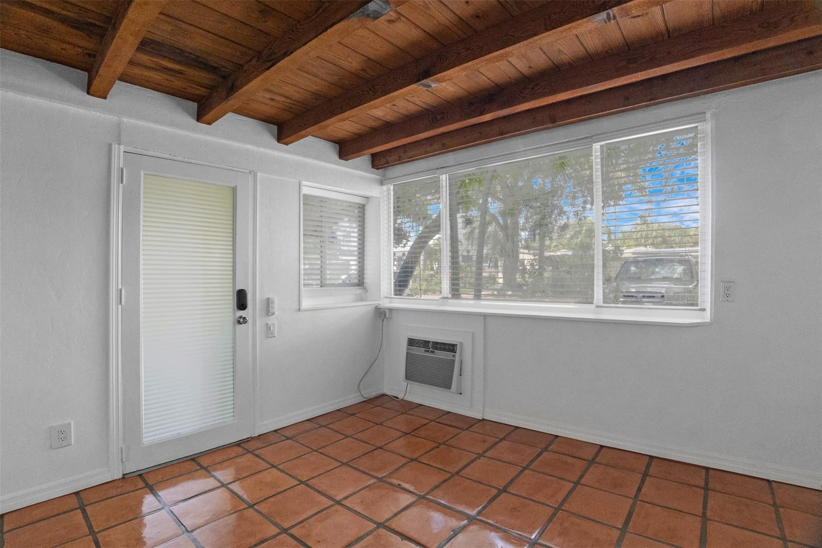 2020 NE 4th Avenue, Wilton Manors, FL 33305 photo 27