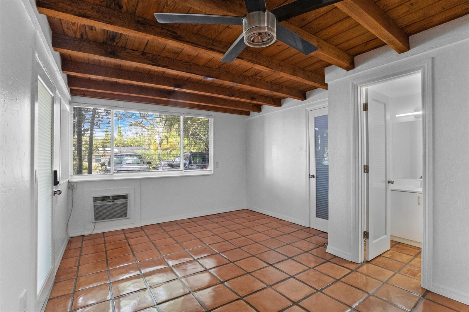 2020 NE 4th Avenue, Wilton Manors, FL 33305 photo 28