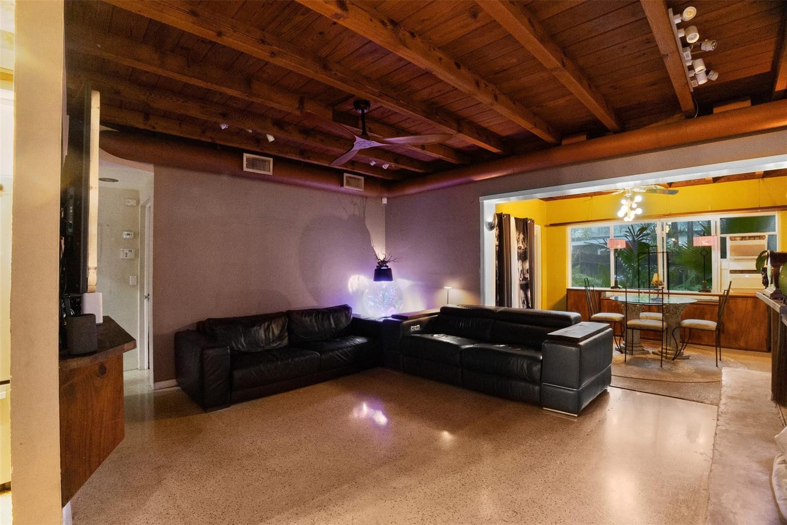 2020 NE 4th Avenue, Wilton Manors, FL 33305 photo 10