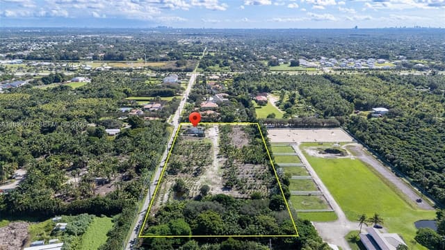 2045 SW 127th Avenue, Davie, FL 33325
