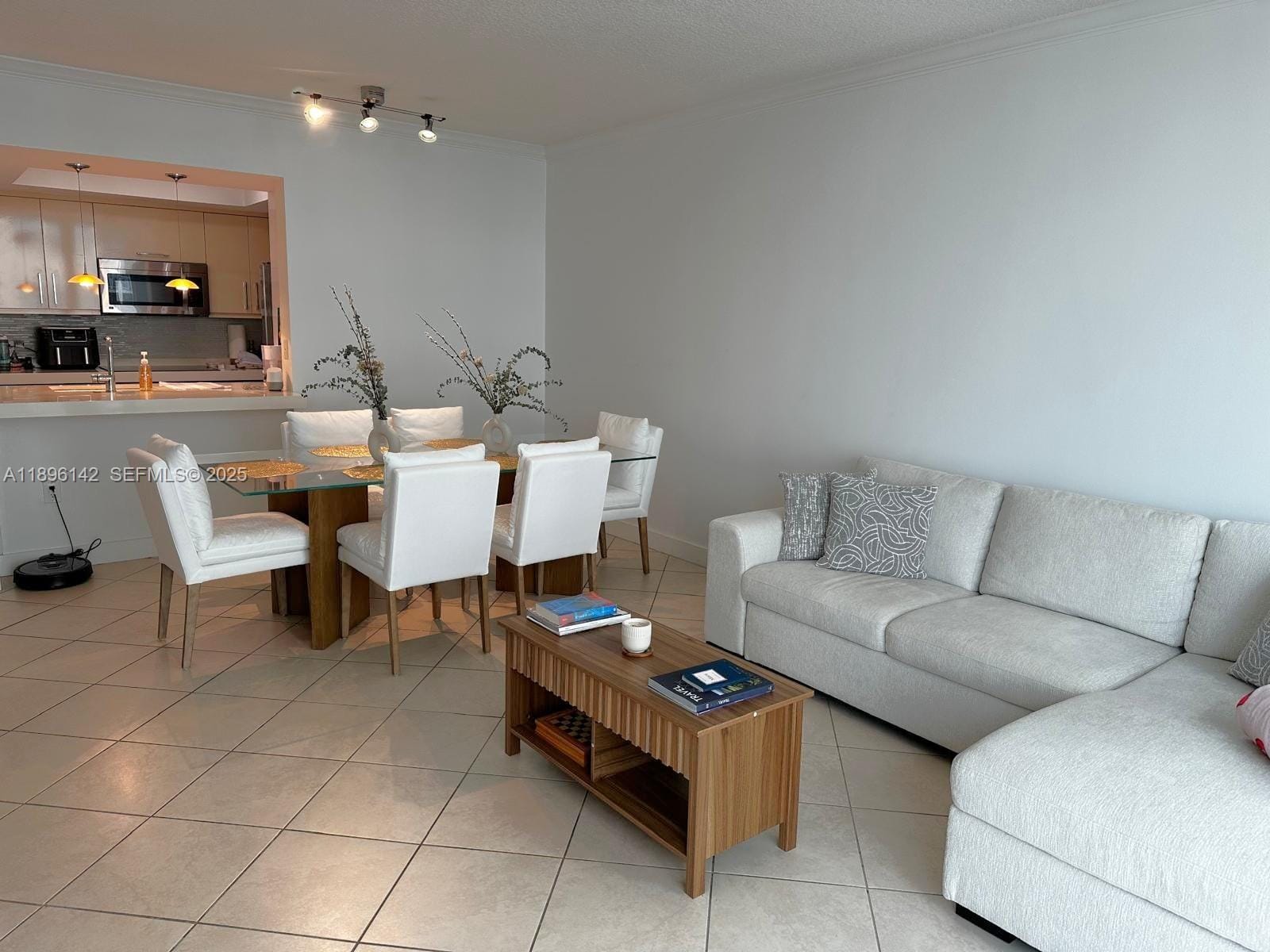 2000 N Bayshore Drive 625, Miami, FL 33137 photo 9