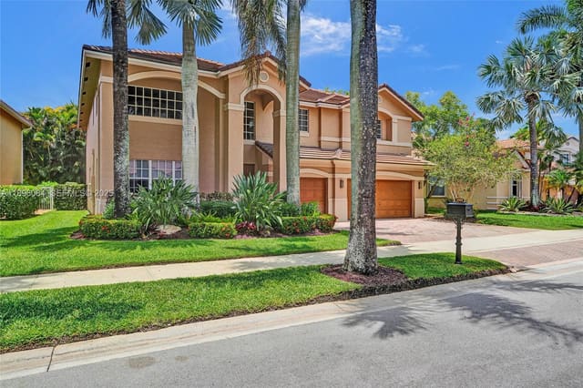 2509 Hunters Run Way, sold in Hunters Pointe, Weston, FL