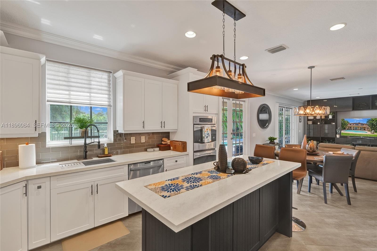2509 Hunters Run Way — photo 12
