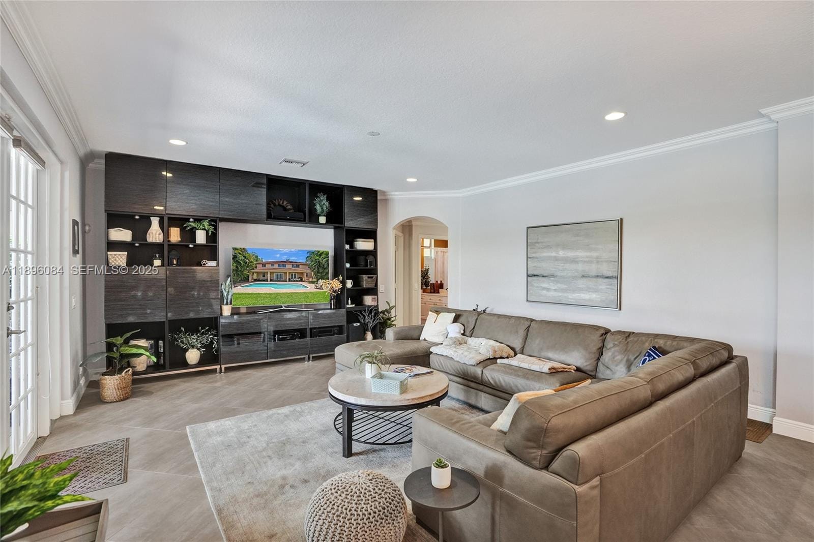 2509 Hunters Run Way — photo 8