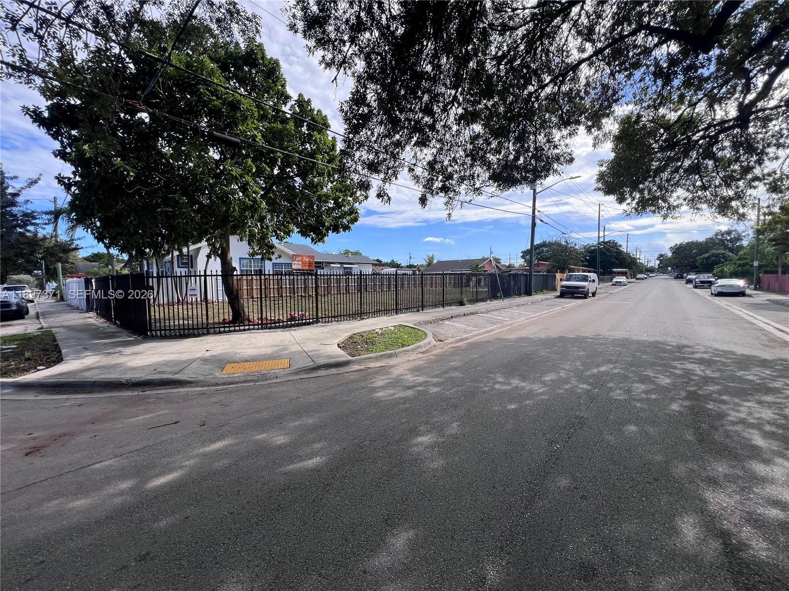 2052 NW 27th Street — photo 10