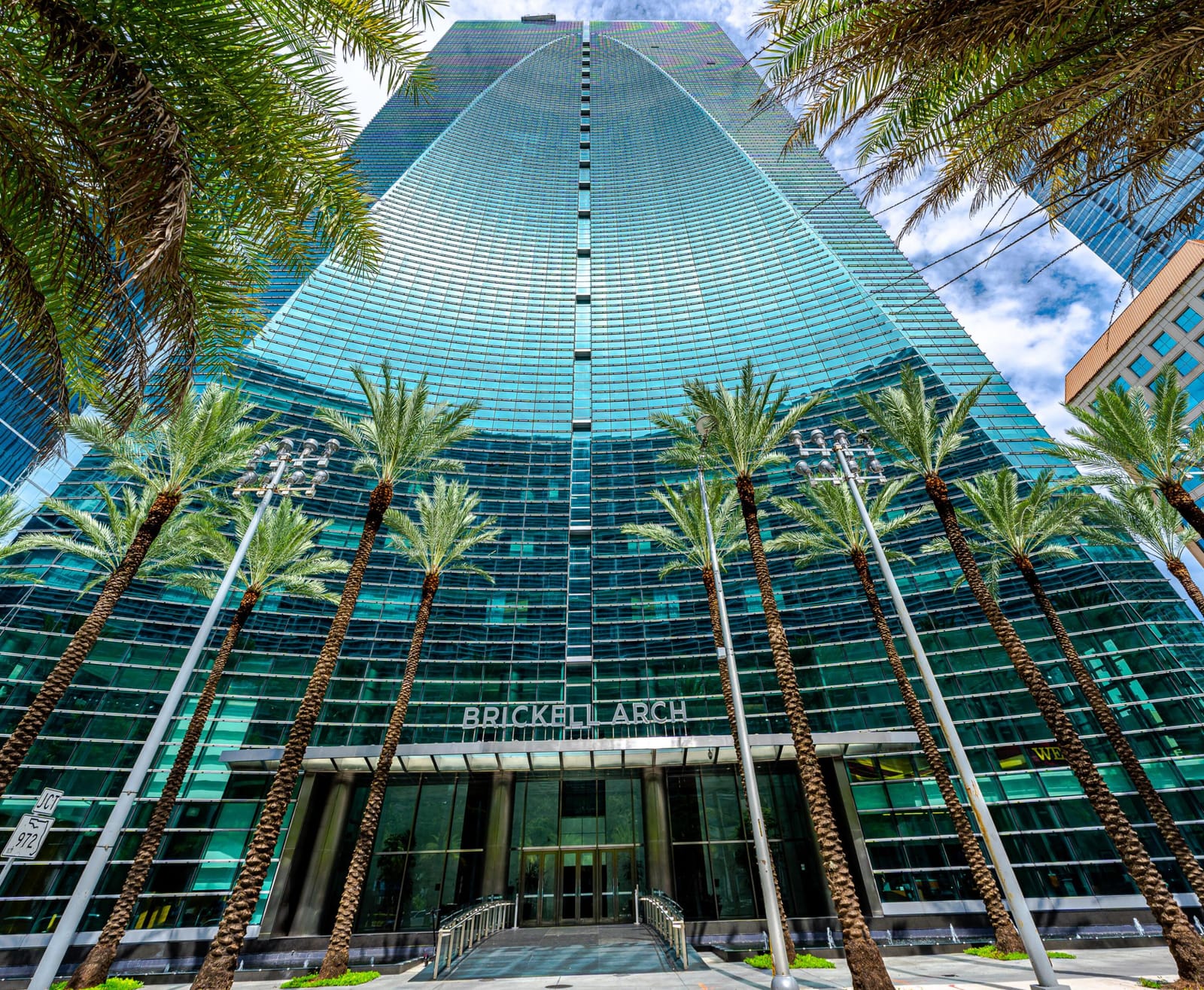 1395 Brickell Avenue 2802, Miami, FL 33131 photo 2