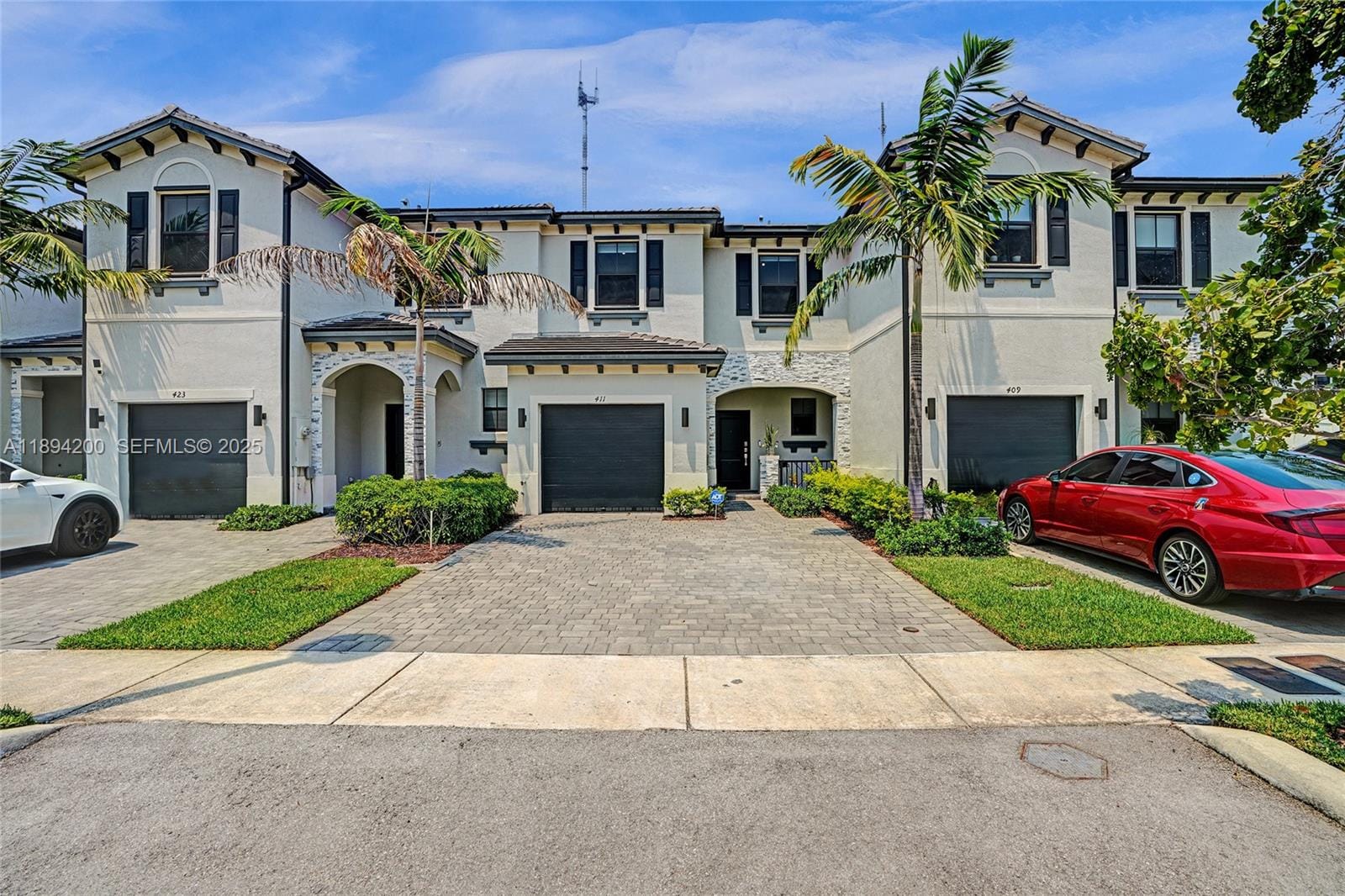 411 NW 204th Street, Miami Gardens, FL 33169 photo 2