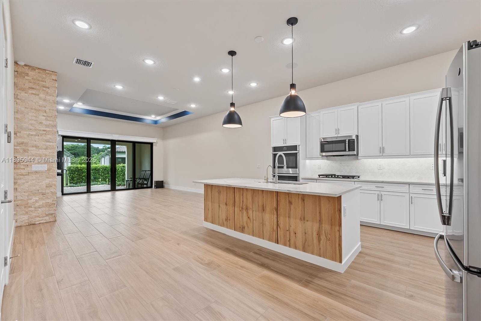 7467 S Blue Spring Drive, Parkland, FL 33067 photo 4