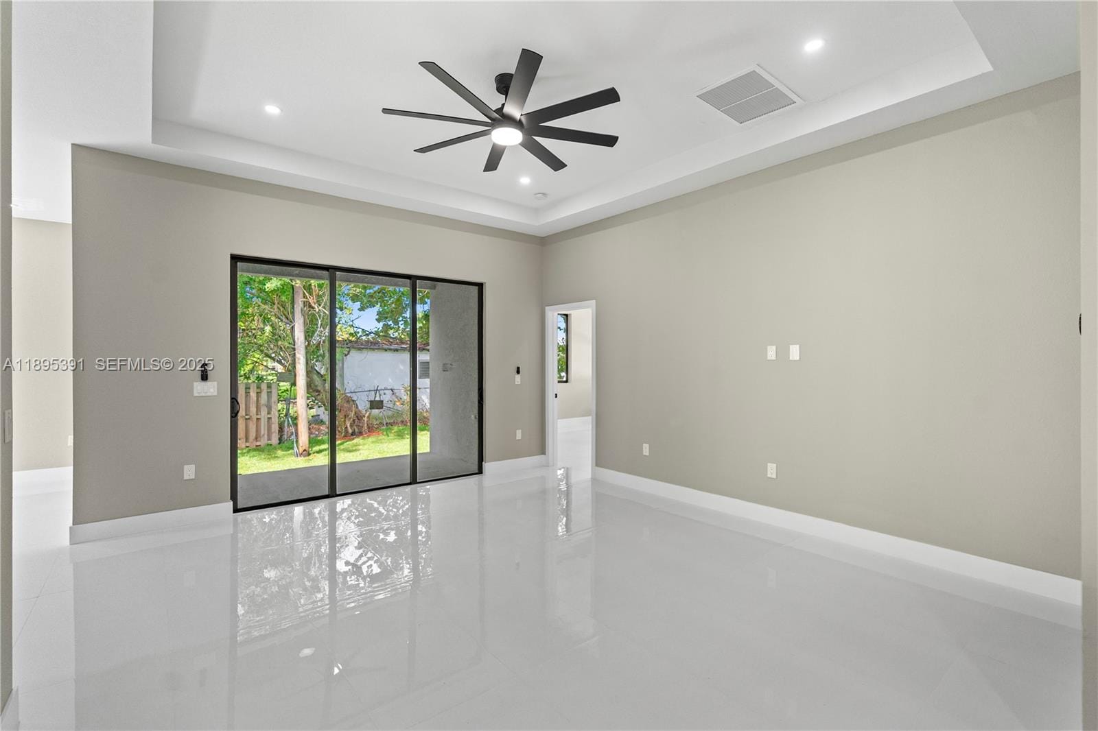 2725 NW 21st Avenue, Oakland Park, FL 33311 photo 14