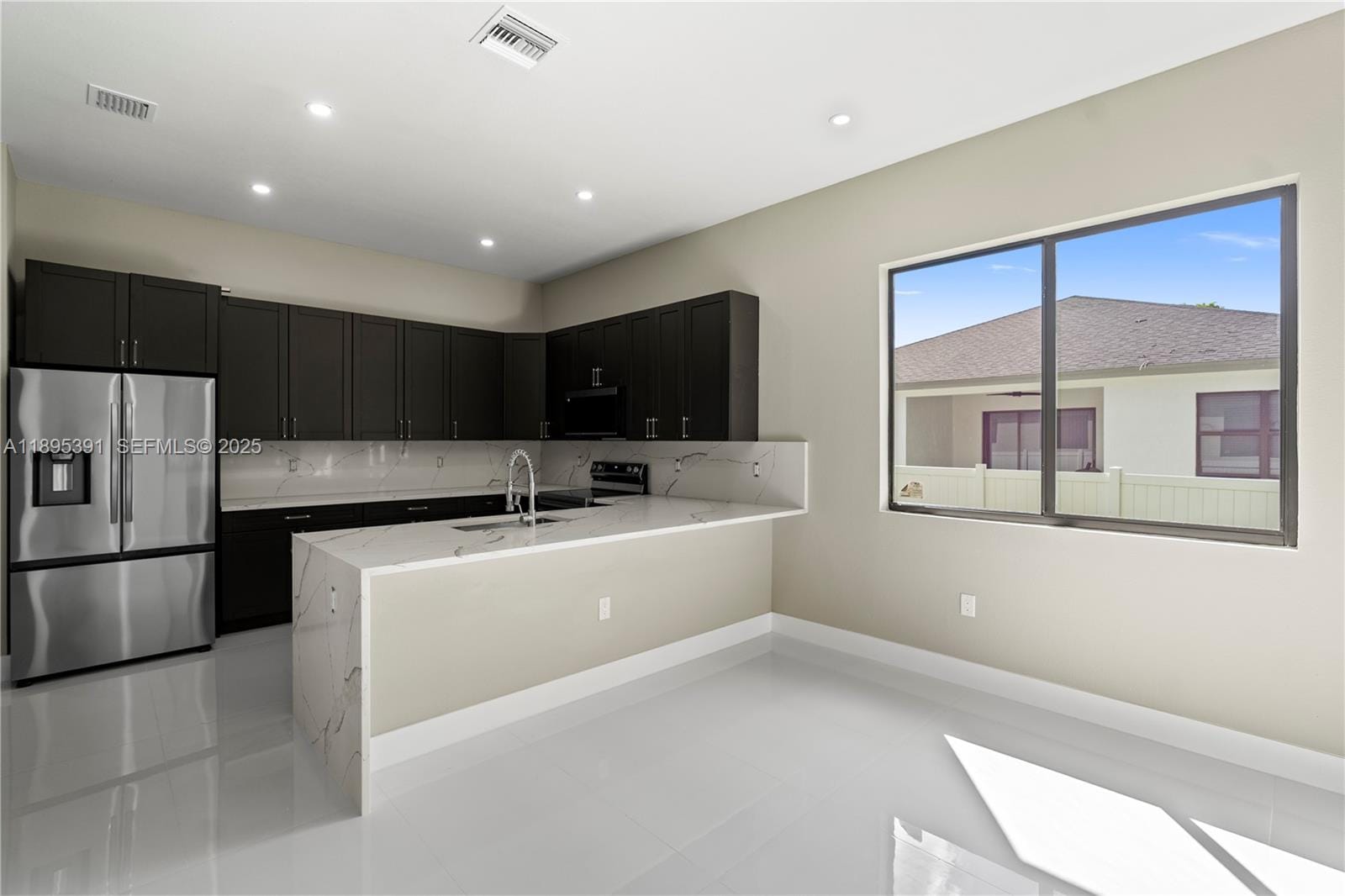 2725 NW 21st Avenue — photo 5
