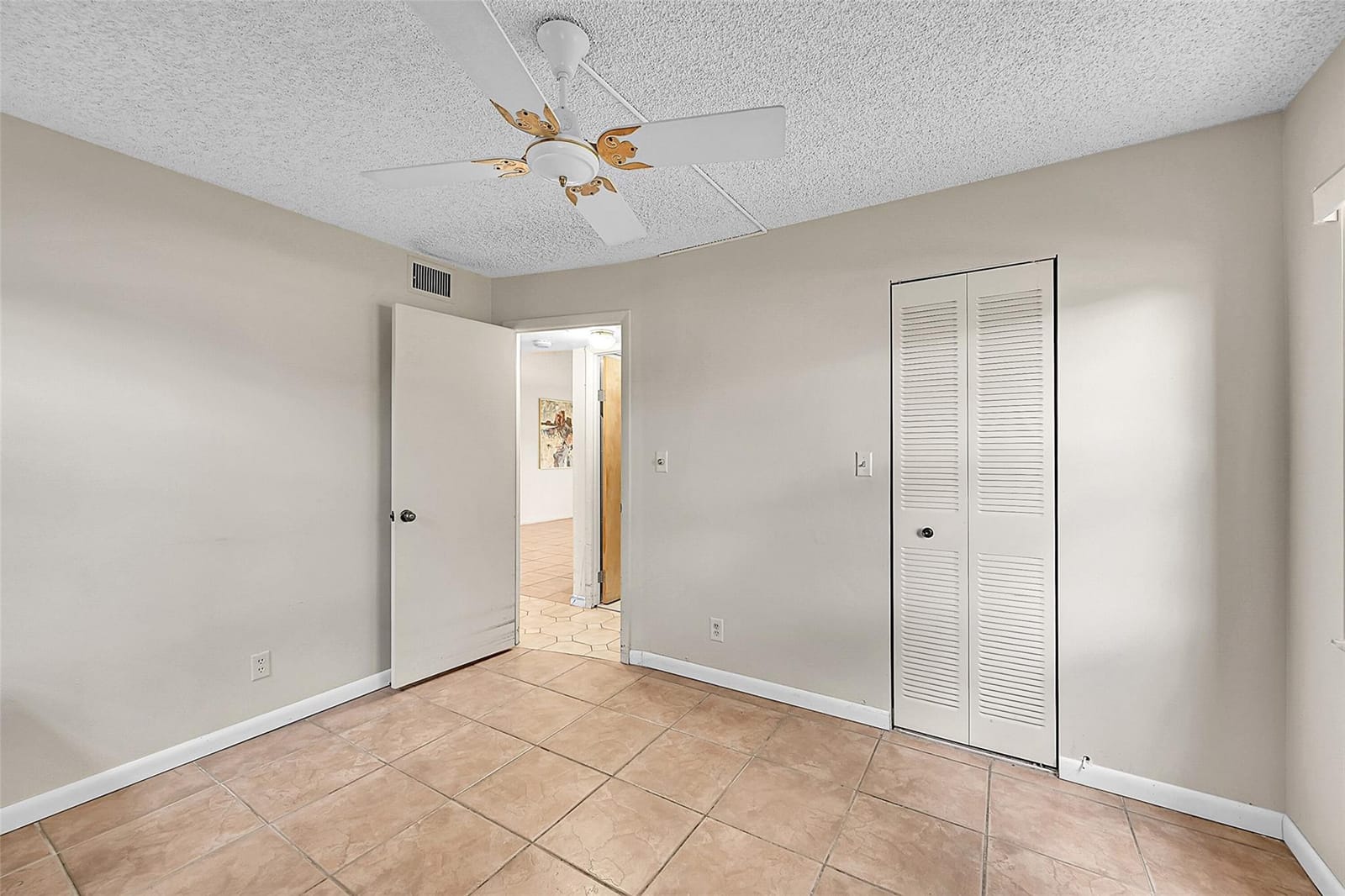 9261 Sunrise Lakes Boulevard 112 — photo 11