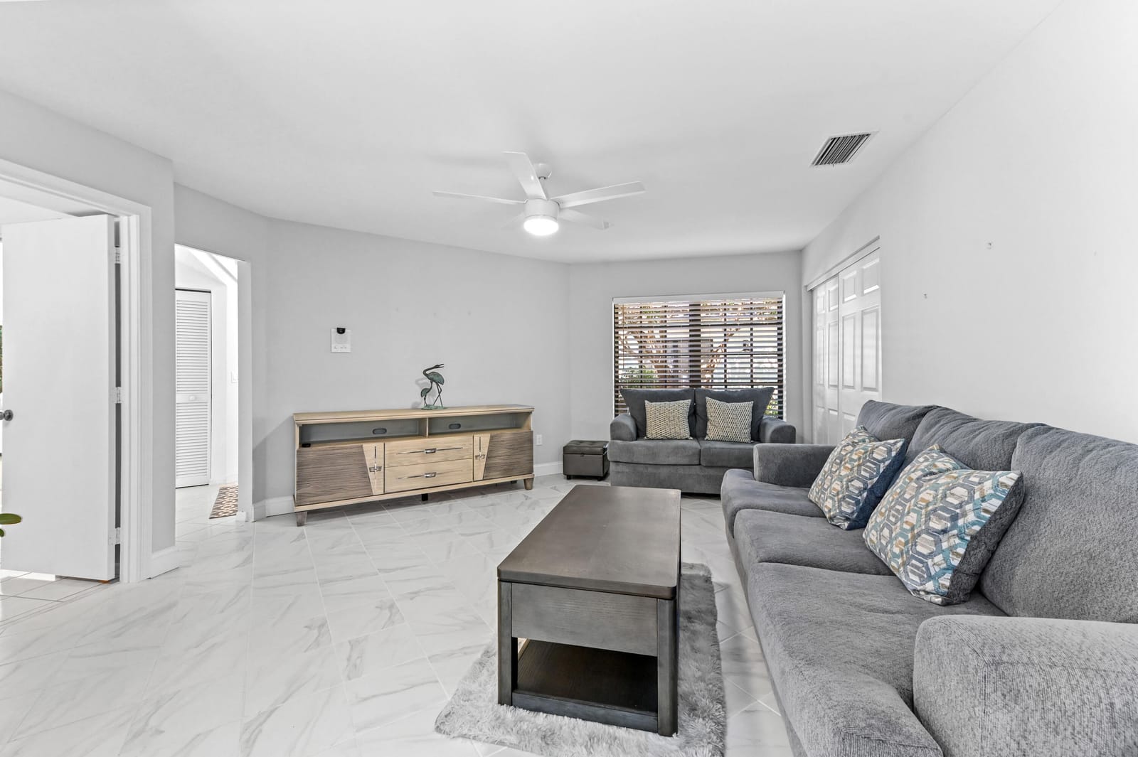 4940 Sherwood Forest Drive, Delray Beach, FL 33445 photo 11